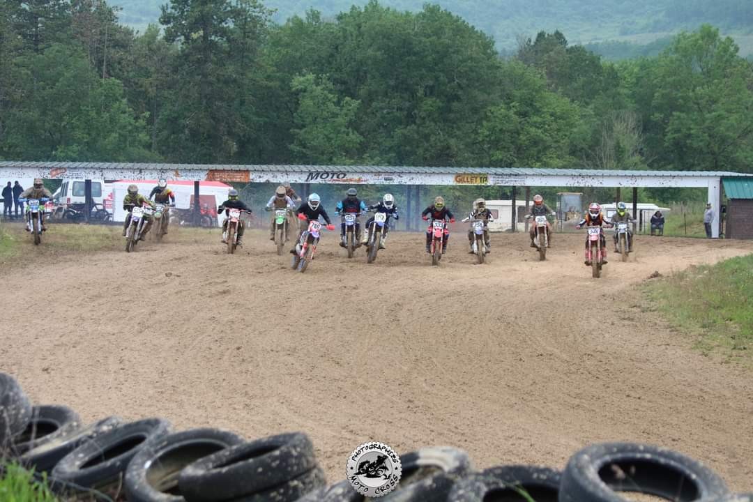 MC Molosmes - MXTRAINER